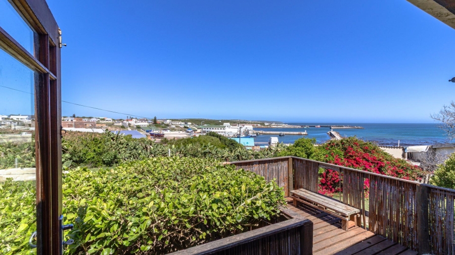 3 Bedroom Property for Sale in Gansbaai Central Western Cape